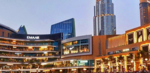 Dubai Mall Shopping Idea with classic city luxury cars and buses