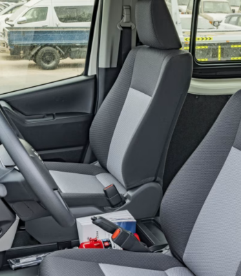 13 seater hiace for rent luxury